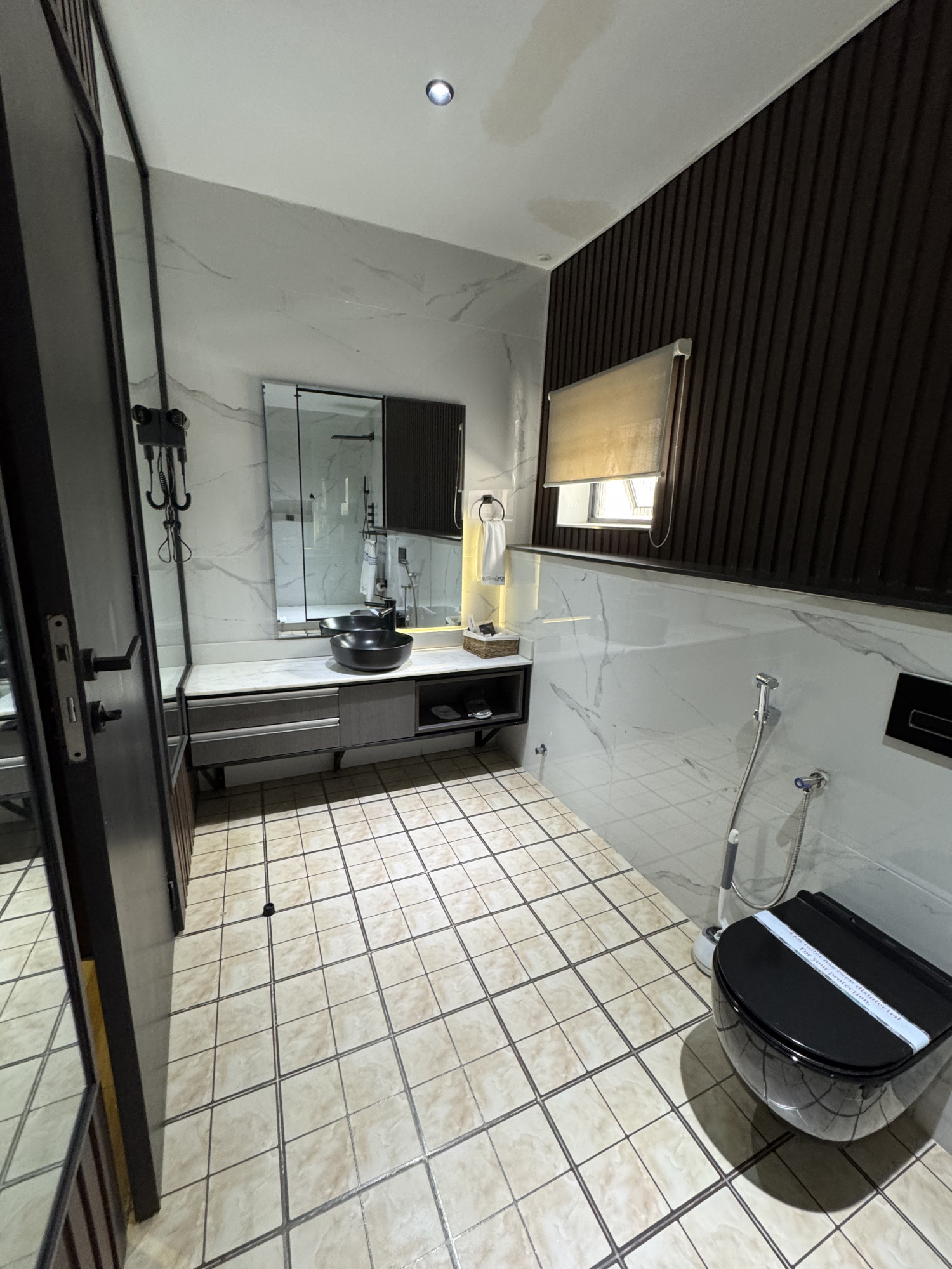 Deluxe One Bedroom Suite Gallery Image 4