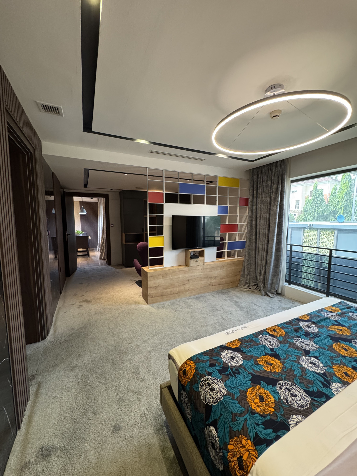 Premium One Bedroom Apartment Gallery Image 4