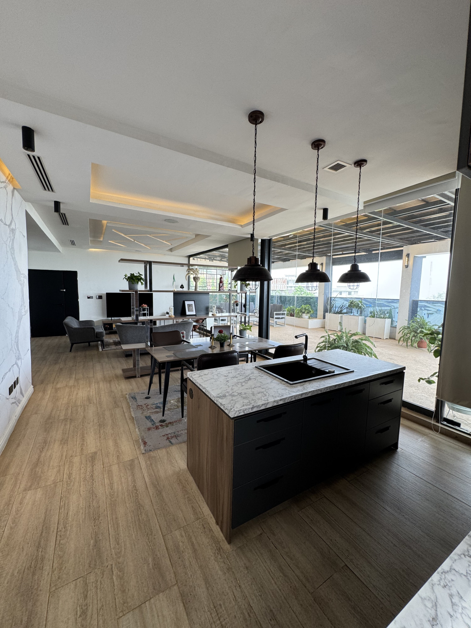 Presidential Suite (Penthouse) Gallery Image 1