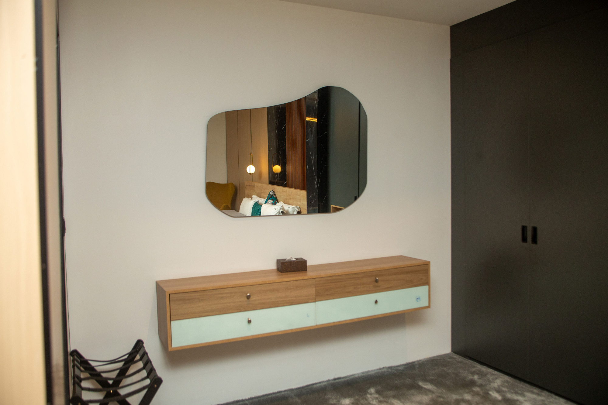 One Bedroom Duplex Gallery Image 6