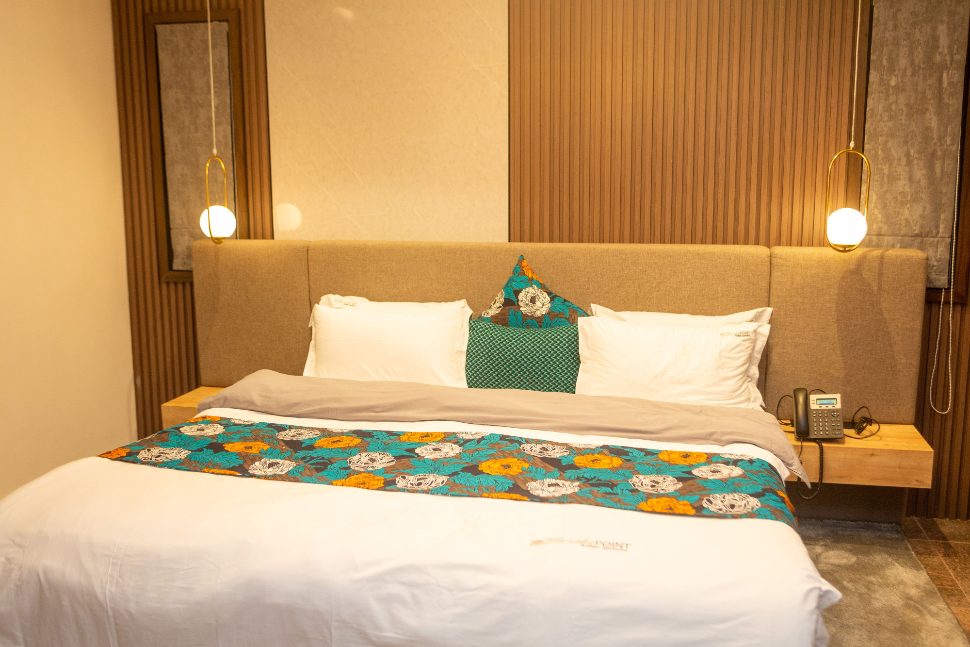 Deluxe Studio Suite Gallery Image 3