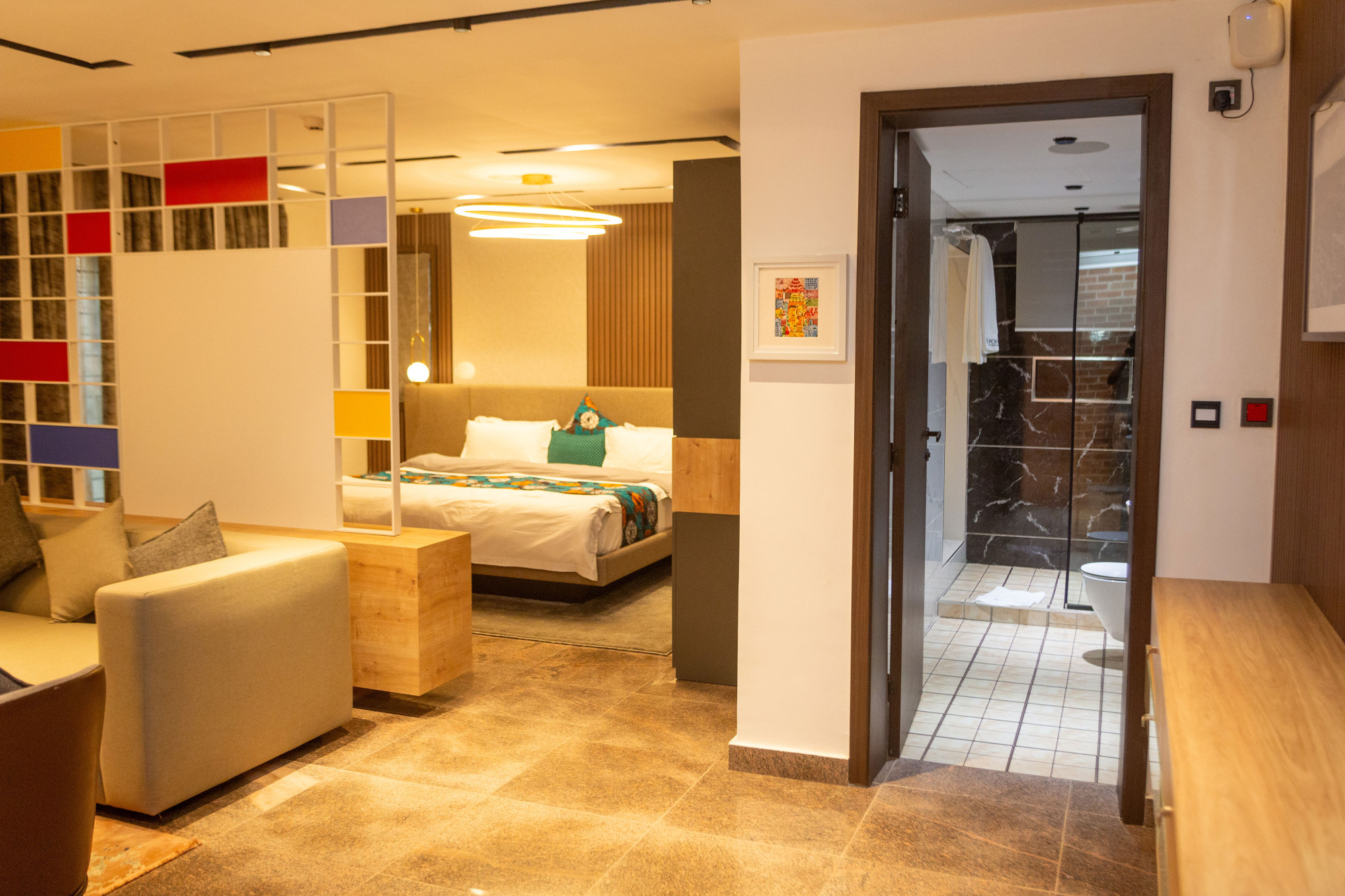 Deluxe Studio Suite Gallery Image 5