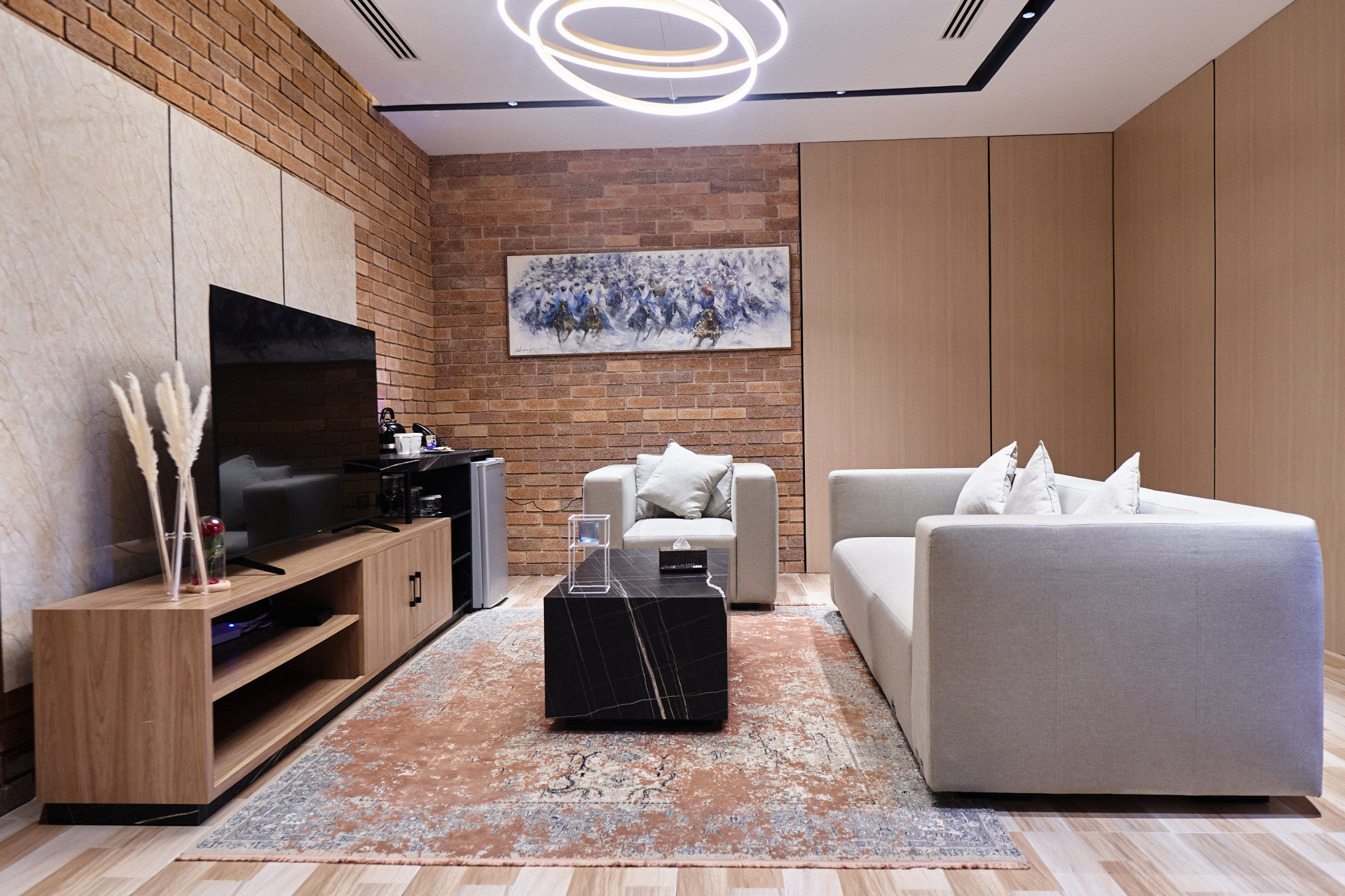 Executive Studio Suite